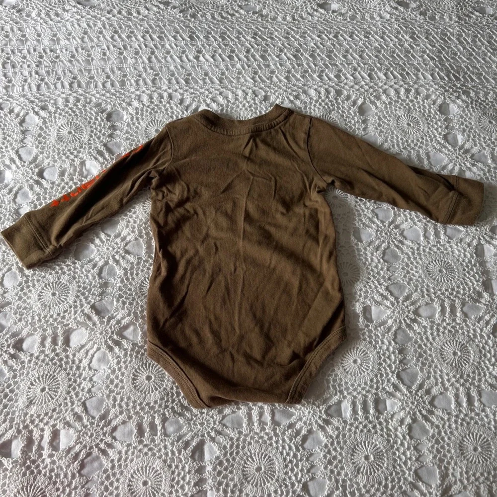 Carhartt‎ Baby Boy Brown Long Sleeve Bodysuit Embroidered Logo Camo 12M